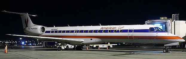 American Eagle commuter jet