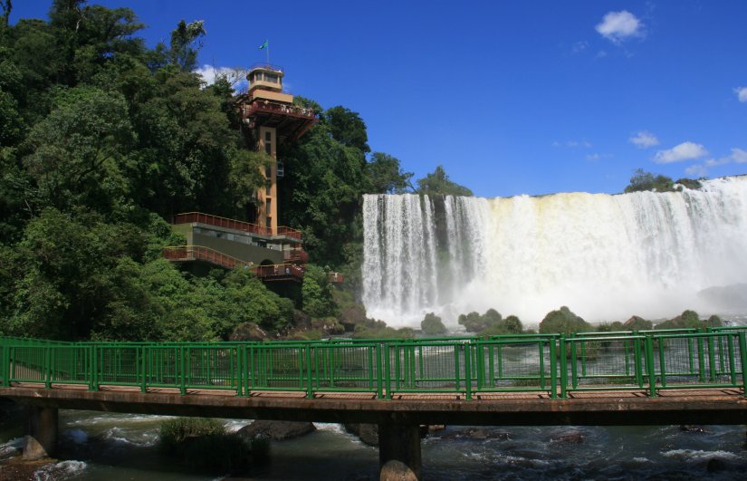 Devil's Throat overlook on the Brazilian side of Iguassu Falls