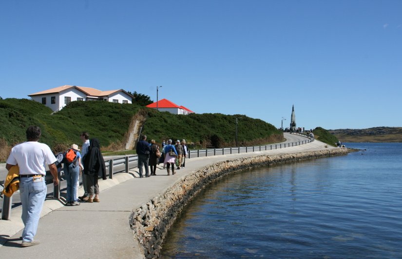Walk along Stanley Harbour