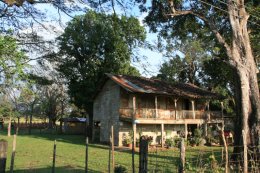 Rustic old house in the countryside of Costa Rica