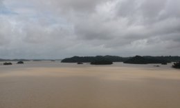 Sailing through Gatun lake in the Panama Canal